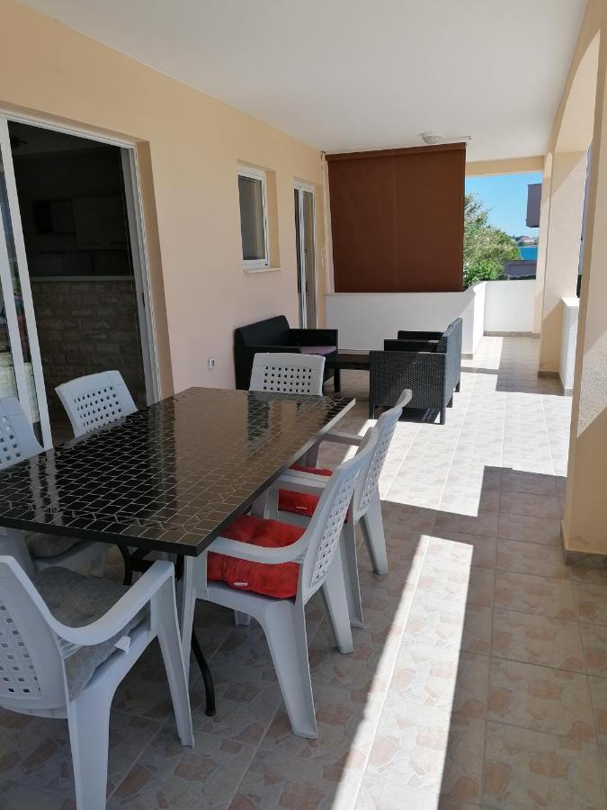 Apartmani Vinko Bibinje Εξωτερικό φωτογραφία